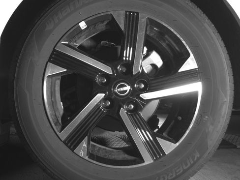 Used 2025 Nissan Sentra SV image 14