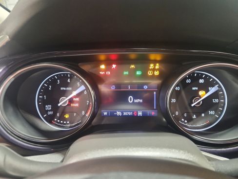 Used 2020 Buick Encore GX Select w/ Sport Touring Package image 16