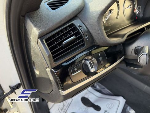 Used 2018 BMW X4 xDrive28i image 29