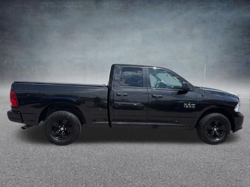 Used 2018 RAM 1500 Express AWD/4WD image 6