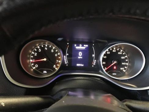 Used 2018 Jeep Compass Latitude AWD/4WD image 9