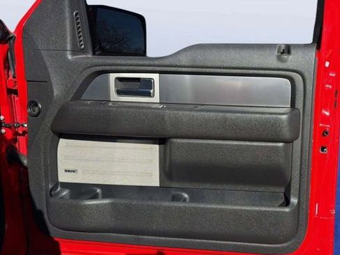 Used 2014 Ford F150 FX4 w/ Equipment Group 402A Luxury image 18