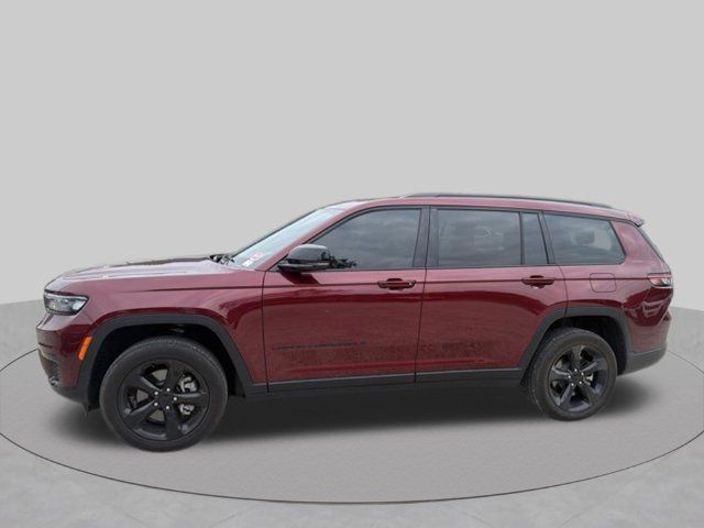 Used 2024 Jeep Grand Cherokee L Altitude AWD/4WD image 2