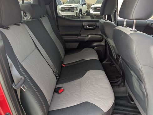 Used 2021 Toyota Tacoma TRD Off-Road w/ Technology Package image 25