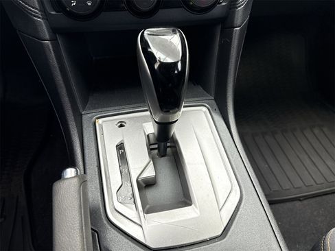 Used 2018 Subaru Crosstrek 2.0i Premium image 28