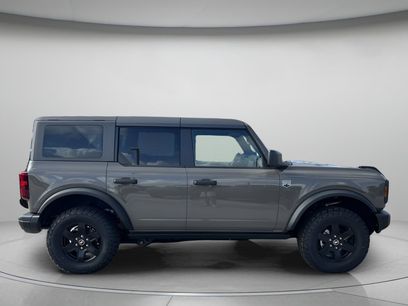 New 2025 Ford Bronco Big Bend w/ Black Diamond Package