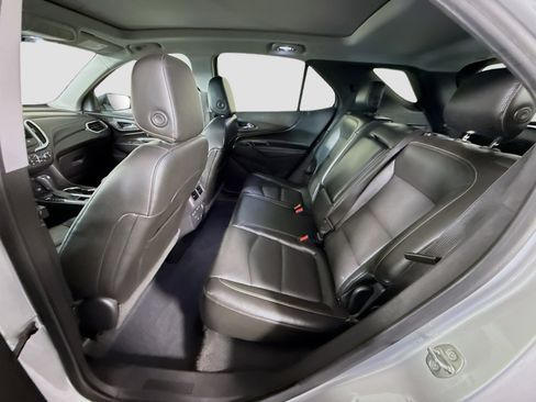 Used 2020 Chevrolet Equinox Premier AWD/4WD image 25