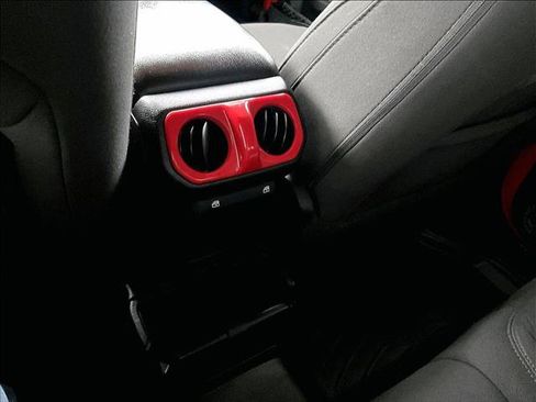 Used 2020 Jeep Gladiator Sport w/ Quick Order Package 24S AWD/4WD image 22