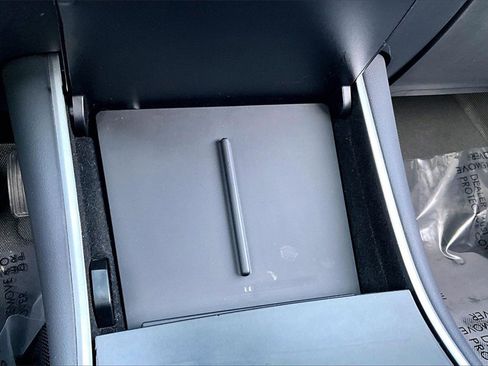 Used 2019 Tesla Model 3 Long Range image 32