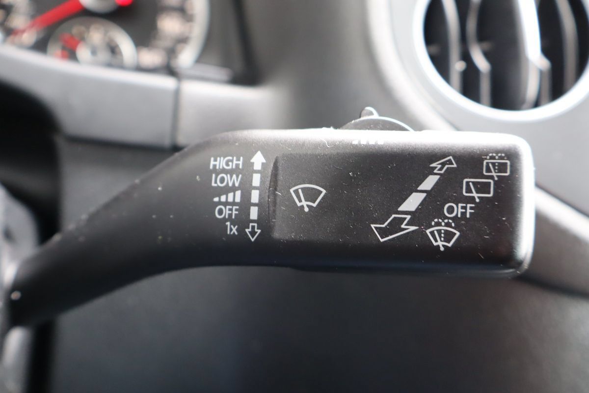 Used 2015 Volkswagen Tiguan SE AWD/4WD image 33