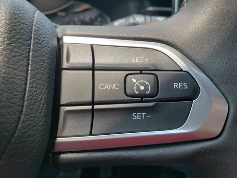 Certified 2023 Jeep Compass Latitude AWD/4WD image 21