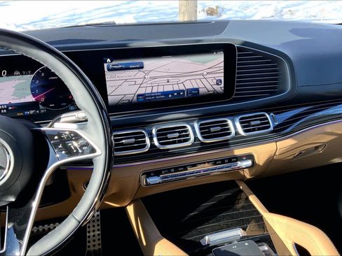 New 2026 Mercedes-Benz GLS 450 GLS 450 image 6