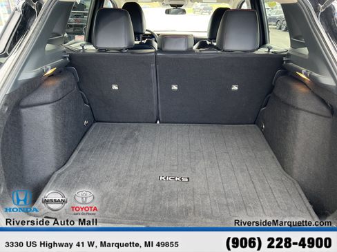 Used 2025 Nissan Kicks SR AWD/4WD image 8