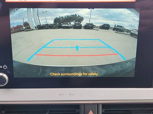 New 2025 Toyota Prius Plug-In Hybrid image 16