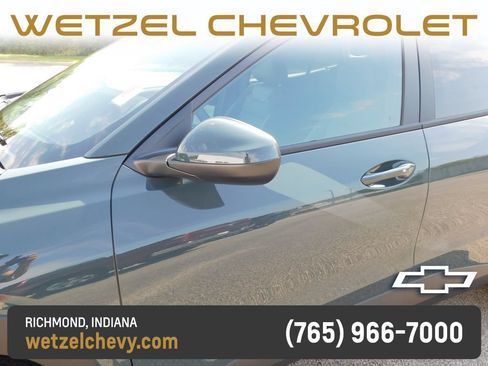 New 2026 Chevrolet Trax LT w/ Driver Confidence Package FWD image 11