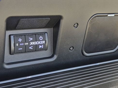 New 2026 GMC Sierra 1500 AT4X AWD/4WD image 11