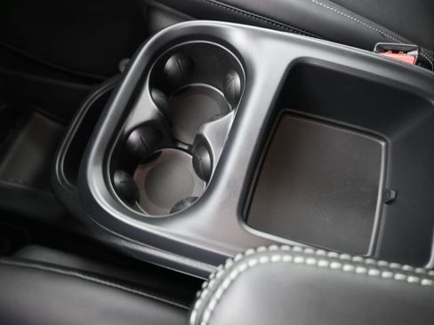 New 2026 Chrysler Pacifica Select image 31