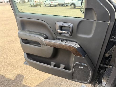 Used 2018 GMC Sierra 1500 Denali AWD/4WD image 12