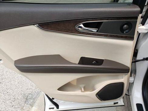 Used 2019 Lincoln Nautilus Reserve FWD image 14
