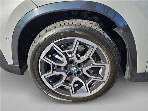 New 2026 BMW X1 xDrive28i w/ Technology Package AWD/4WD image 10