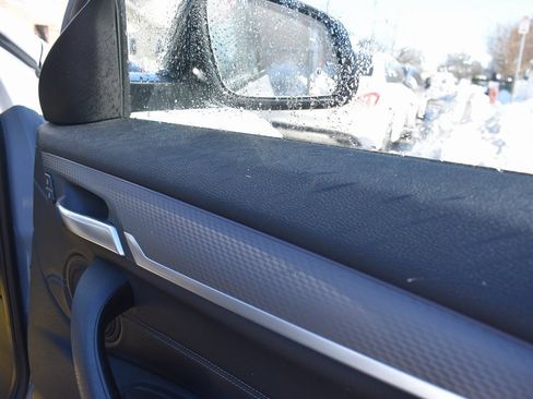 Used 2022 BMW X2 sDrive28i image 22