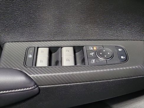 New 2026 Mitsubishi Outlander SE image 25