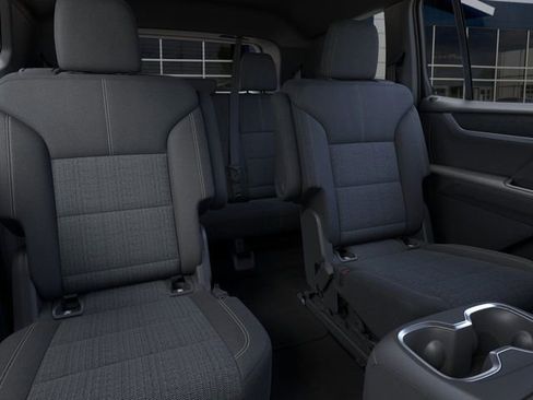 New 2025 GMC Acadia Elevation FWD image 17