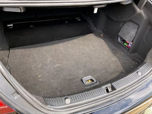 Used 2022 Mercedes-Benz E 350 Sedan image 17
