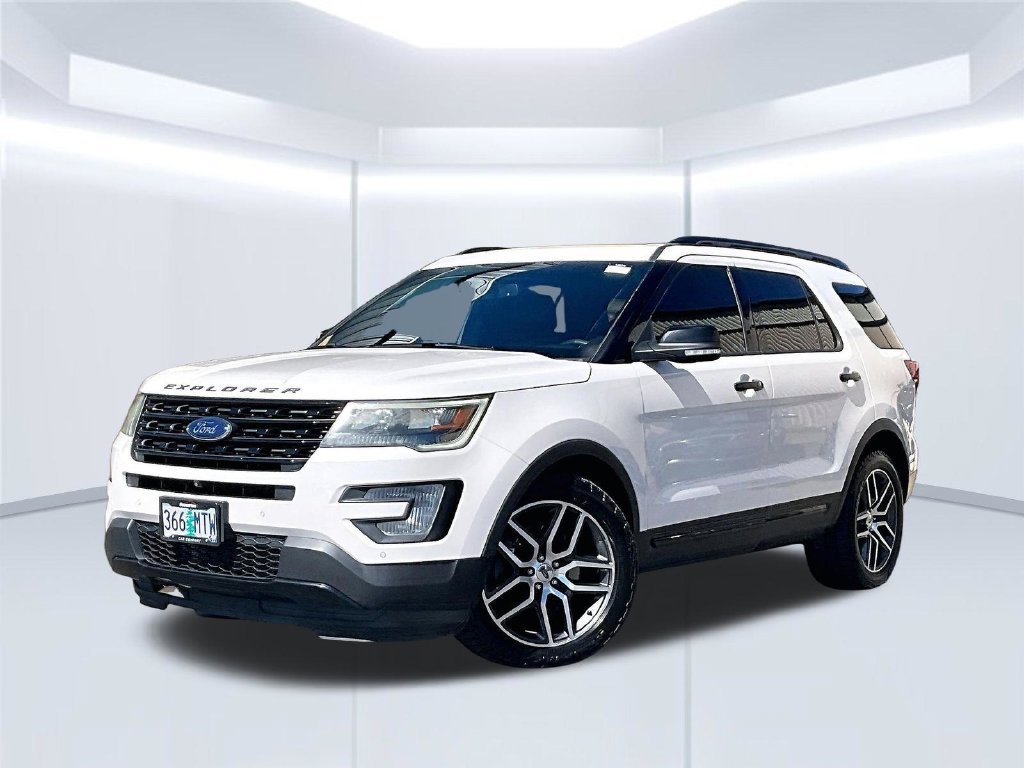 Used 2016 Ford Explorer Sport w/ Equipment Group 401A AWD/4WD image 2