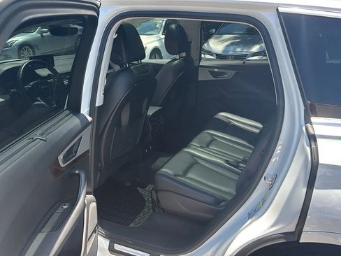Used 2018 Audi Q7 2.0T Premium Plus w/ Premium Plus Package AWD/4WD image 19