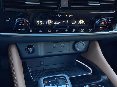 New 2026 Nissan Rogue Platinum w/ Platinum Premium Package image 20