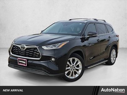 Used 2025 Toyota Highlander Limited