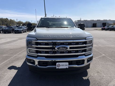 New 2026 Ford F250 XLT w/ XLT Premium Package image 10