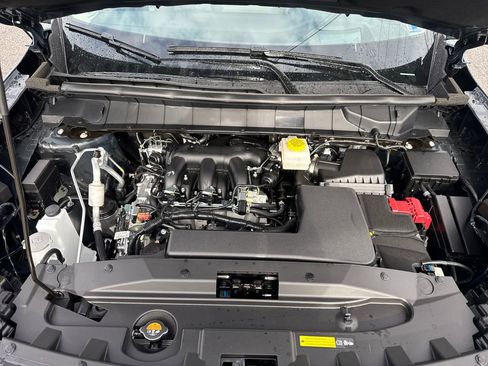 New 2026 Nissan Pathfinder Platinum AWD/4WD image 22
