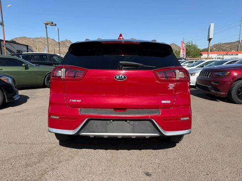 Used 2017 Kia Niro LX FWD image 6
