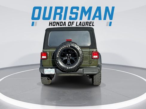 Used 2022 Jeep Wrangler Unlimited Sport AWD/4WD image 7