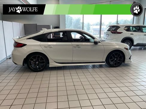 Used 2023 Honda Civic Sport Touring image 6