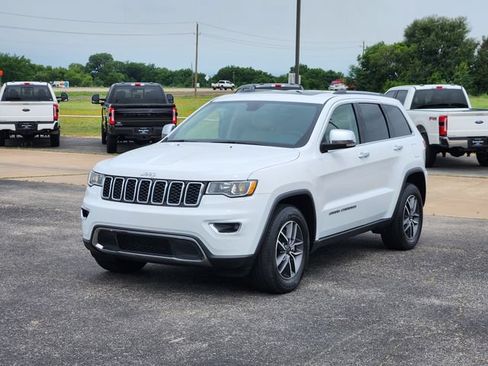Used 2021 Jeep Grand Cherokee Limited RWD image 3