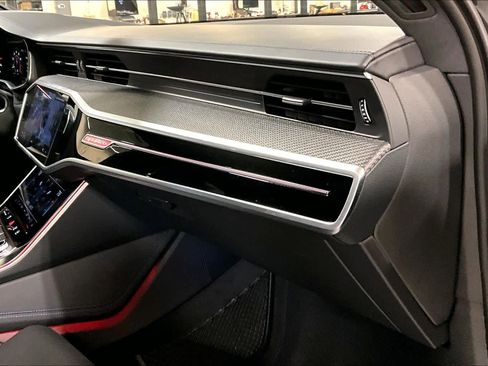 Used 2025 Audi RS 6 performance image 18