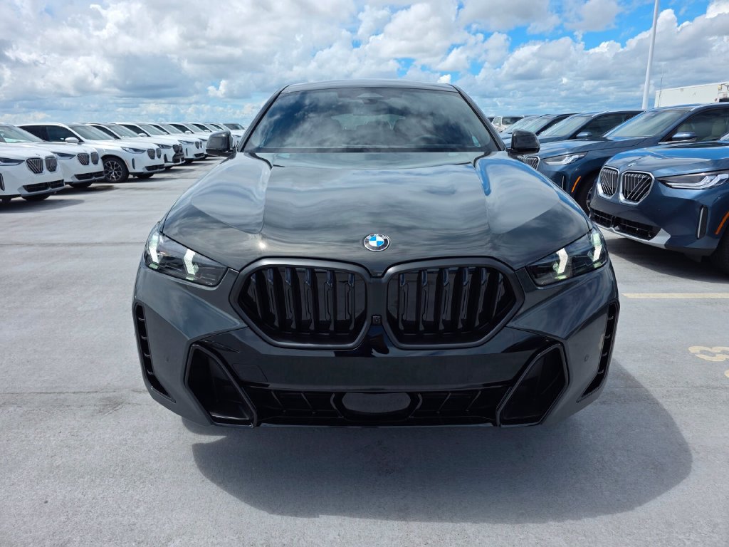 New 2027 BMW X6 xDrive40i w/ Climate Comfort Package AWD/4WD image 2