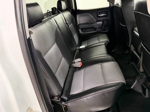 Used 2018 Chevrolet Silverado 1500 W/T RWD image 37