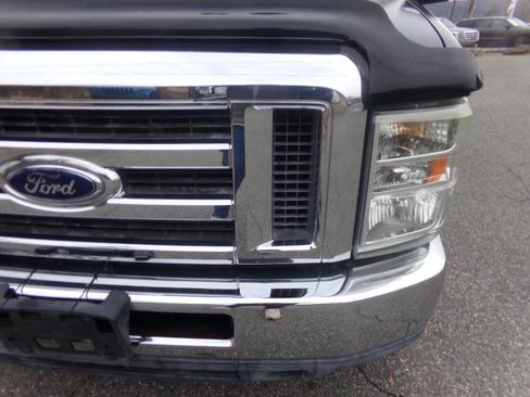 Used 2011 Ford E-350 and Econoline 350 Extended Super Duty w/ Commercial Cargo Van Pkg image 3