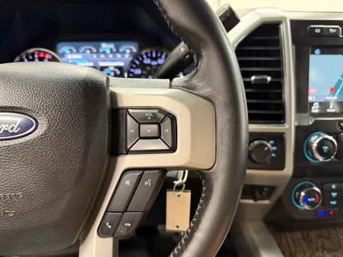 Used 2019 Ford F350 Lariat w/ Tow Technology Bundle AWD/4WD image 22