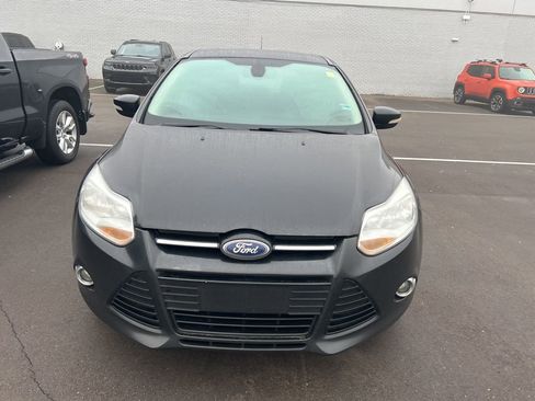 Used 2012 Ford Focus SEL image 2