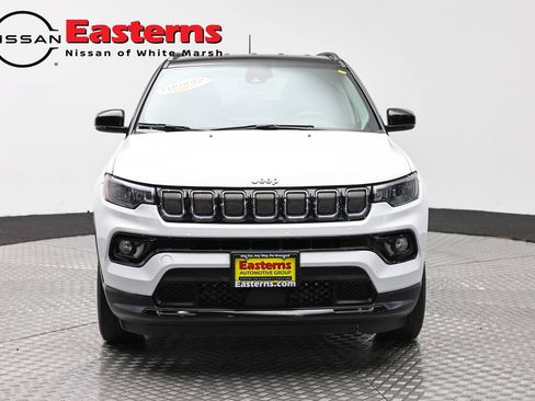 Used 2022 Jeep Compass Limited AWD/4WD image 2