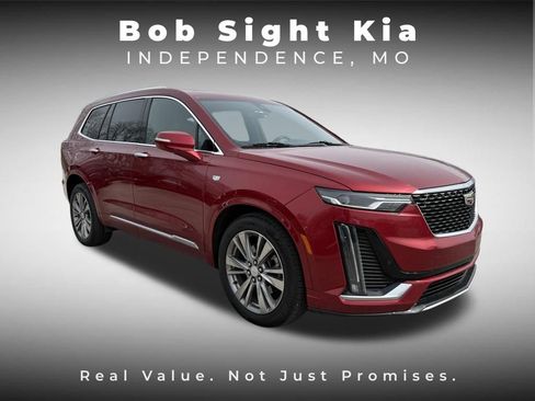 Used 2023 Cadillac XT6 Premium Luxury image 22