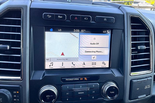 Used 2018 Ford F150 Raptor w/ Equipment Group 802A Luxury AWD/4WD image 16