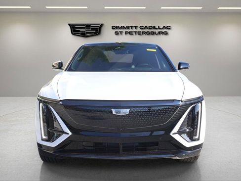 New 2026 Cadillac Lyriq Sport RWD image 8