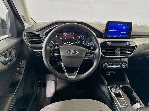 Used 2021 Ford Escape SE w/ SE Sport Appearance Package AWD/4WD image 22