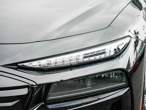 Used 2025 Audi A6 e-tron Premium Plus w/ Premium Plus RWD image 7